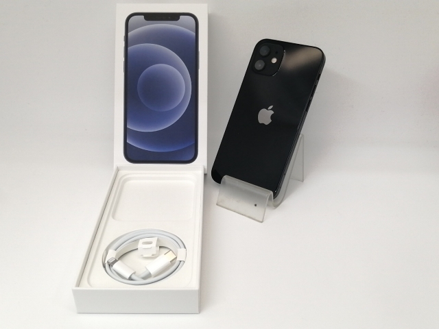 【中古】Apple au 【SIMロック解除済み】 iPhone 12 64GB ブラック MGHN3J/A【戸塚】保証期間１ヶ月【ランクB】_7