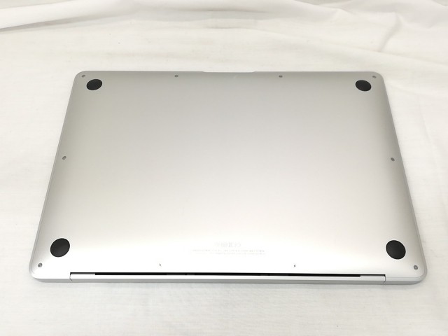 【中古】Apple MacBook Air 13インチ M1(CPU:8C/GPU:7C) 8GB/256GB シルバー MGN93J/A (M1・2020)【戸塚】保証期間１ヶ月【ランクA】