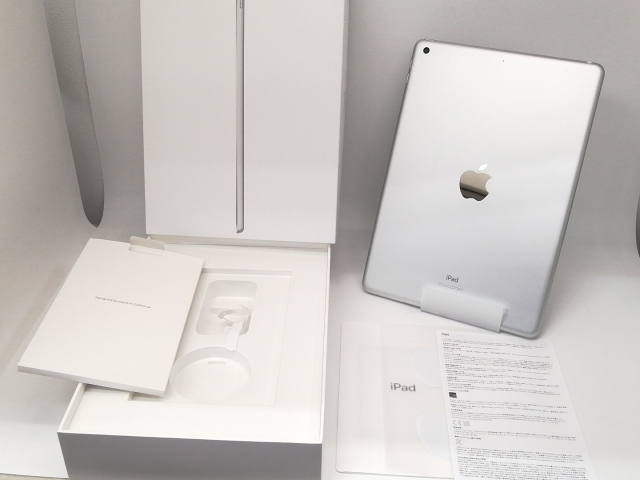 【中古】Apple 【Wi-Fi】 iPad（第9世代/2021） 64GB シルバー MK2L3J/A【戸塚】保証期間１ヶ月【ランクC】_7