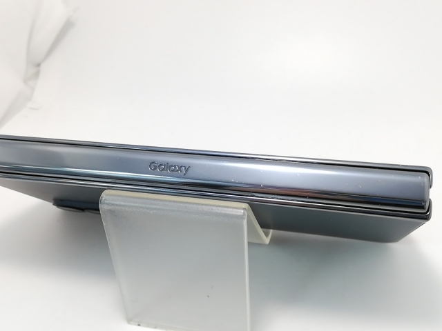 【中古】SAMSUNG au 【SIMフリー】 Galaxy Z Fold4 12GB 256GB SCG16 グレイグリーン【戸塚】保証期間１ヶ月【ランクB】_4