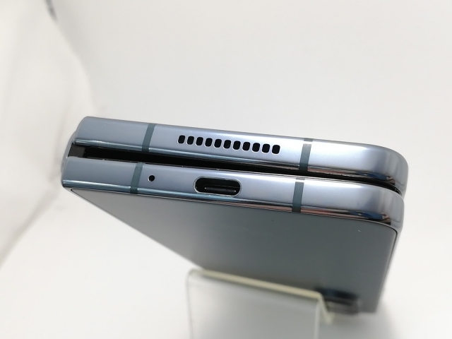 【中古】SAMSUNG au 【SIMフリー】 Galaxy Z Fold4 12GB 256GB SCG16 グレイグリーン【戸塚】保証期間１ヶ月【ランクB】_5