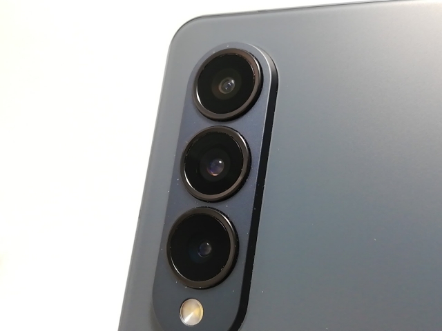【中古】SAMSUNG au 【SIMフリー】 Galaxy Z Fold4 12GB 256GB SCG16 グレイグリーン【戸塚】保証期間１ヶ月【ランクB】_7