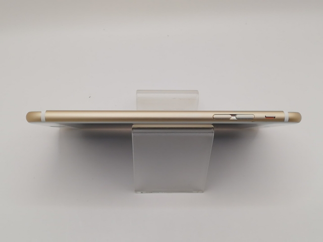 【中古】Apple docomo 【SIMロック解除済み】 iPhone 6s Plus 64GB ゴールド MKU82J/A【戸塚】保証期間１ヶ月【ランクB】_5