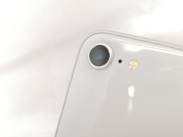 【中古】Apple SoftBank 【SIMロック解除済み】 iPhone 8 64GB シルバー MQ792J/A【戸塚】保証期間１ヶ月【ランクC】_6