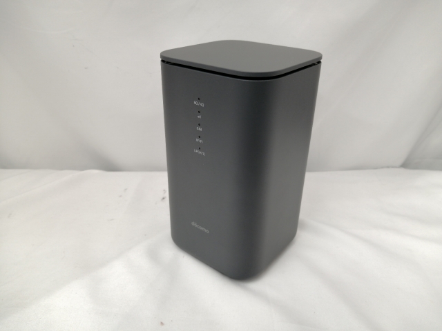 中古】SHARP docomo 【SIMフリー】 home 5G HR02 [ダークグレー