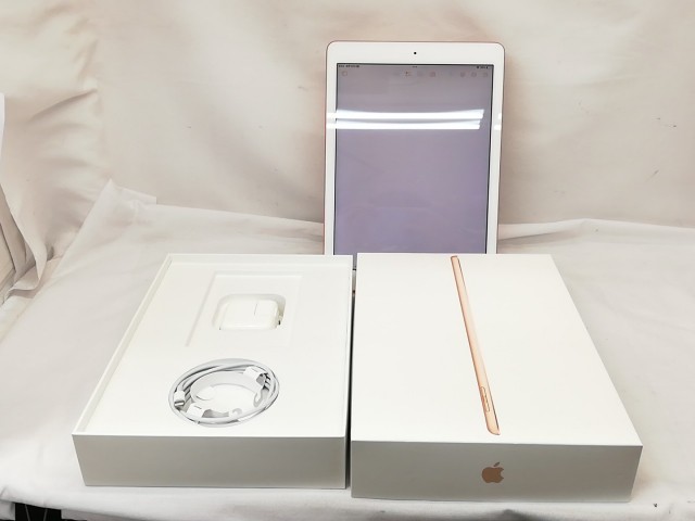 【中古】Apple iPad（第6世代/2018） Wi-Fiモデル 128GB ゴールド MRJP2J/A【戸塚】保証期間１ヶ月【ランクB】