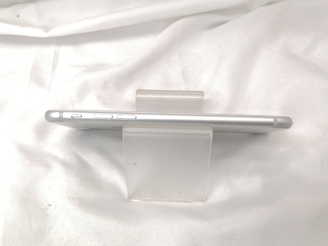 【中古】Apple au 【SIMロック解除済み】 iPhone 7 128GB シルバー MNCL2J/A【戸塚】保証期間１ヶ月【ランクA】_3