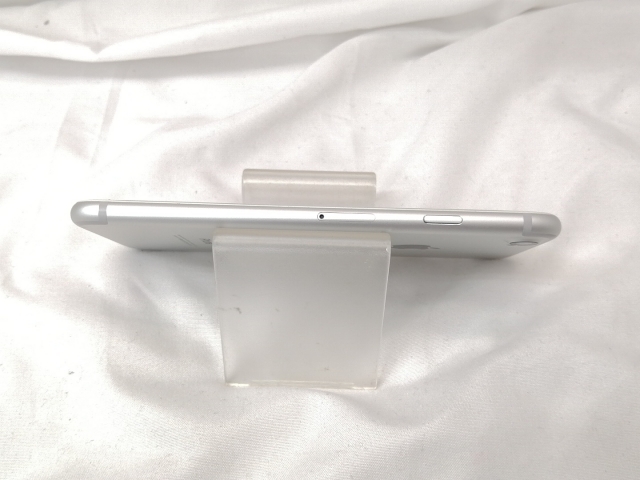 【中古】Apple au 【SIMロック解除済み】 iPhone 7 128GB シルバー MNCL2J/A【戸塚】保証期間１ヶ月【ランクA】_5