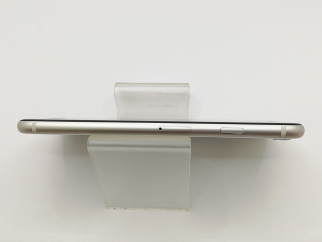 【中古】Apple SoftBank 【SIMフリー】 iPhone SE（第3世代） 128GB スターライト MMYG3J/A【戸塚】保証期間１ヶ月【ランクB】_3