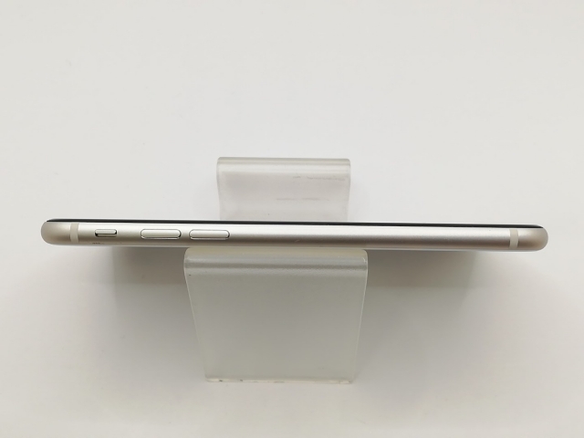 【中古】Apple SoftBank 【SIMフリー】 iPhone SE（第3世代） 128GB スターライト MMYG3J/A【戸塚】保証期間１ヶ月【ランクB】_4