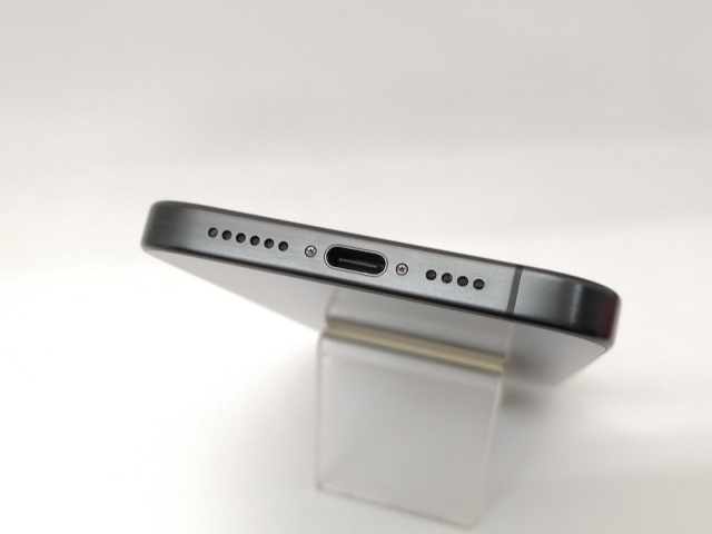 【中古】Apple 国内版 【SIMフリー】 iPhone 15 Pro Max 256GB ブラックチタニウム MU6P3J/A【戸塚】保証期間１ヶ月【ランクA】