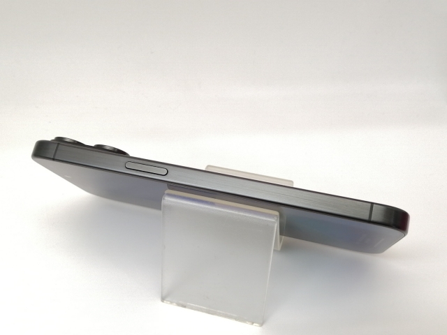 【中古】Apple 国内版 【SIMフリー】 iPhone 15 Pro Max 256GB ブラックチタニウム MU6P3J/A【戸塚】保証期間１ヶ月【ランクA】
