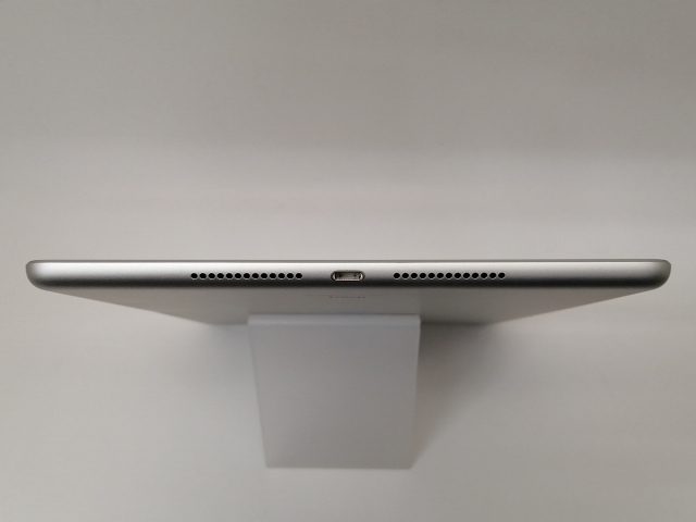 【中古】Apple 【Wi-Fi】 iPad（第7世代/2019） 32GB シルバー MW752J/A【戸塚】保証期間１ヶ月【ランクC】_4