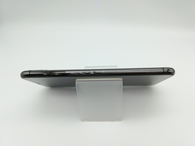 【中古】Apple SoftBank 【SIMロック解除済み】 iPhone XS Max 512GB スペースグレイ MT6X2J/A【秋葉本店】保証期間１ヶ月【ランクB】_3
