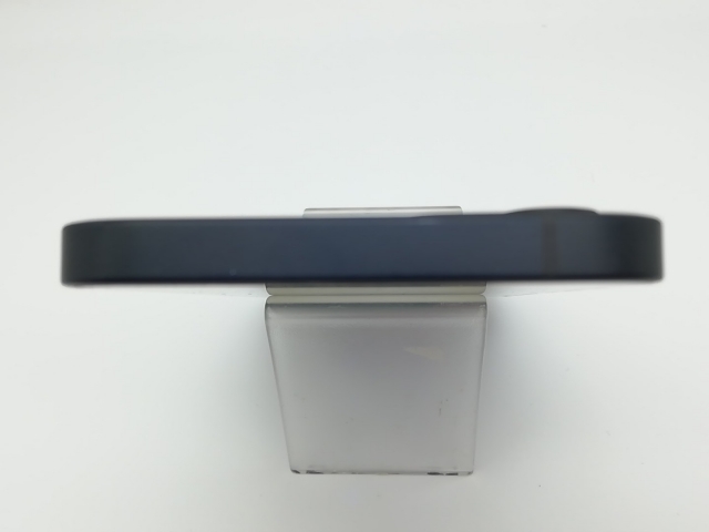 【中古】Apple docomo 【SIMロック解除済み】 iPhone 12 64GB ブラック MGHN3J/A【秋葉本店】保証期間１ヶ月【ランクB】_2
