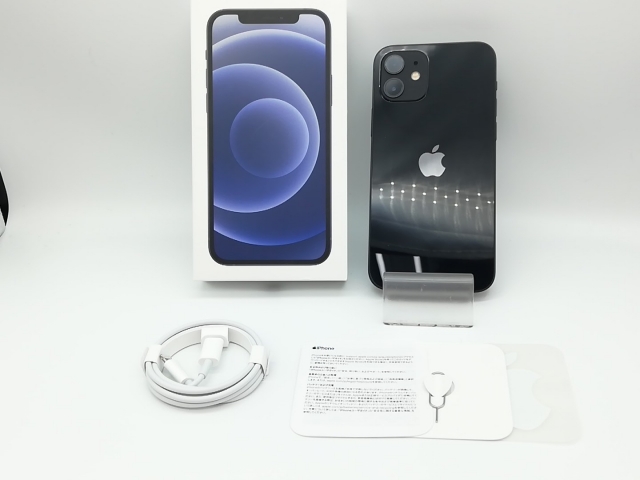 【中古】Apple docomo 【SIMロック解除済み】 iPhone 12 64GB ブラック MGHN3J/A【秋葉本店】保証期間１ヶ月【ランクB】_7