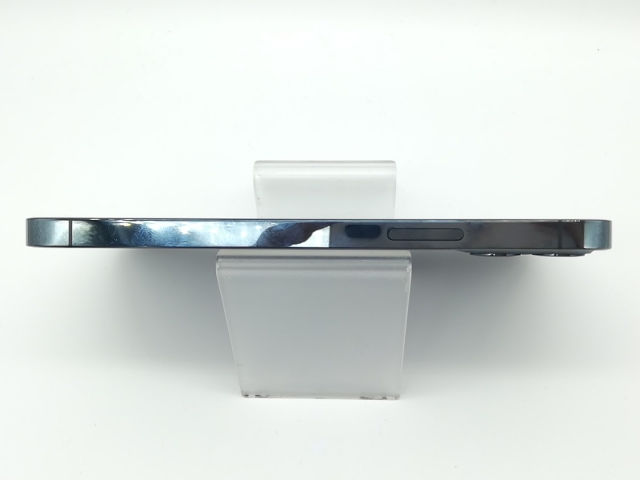 【中古】Apple au 【SIMロック解除済み】 iPhone 12 Pro 256GB パシフィックブルー MGMD3J/A【秋葉本店】保証期間１ヶ月【ランクC】_3
