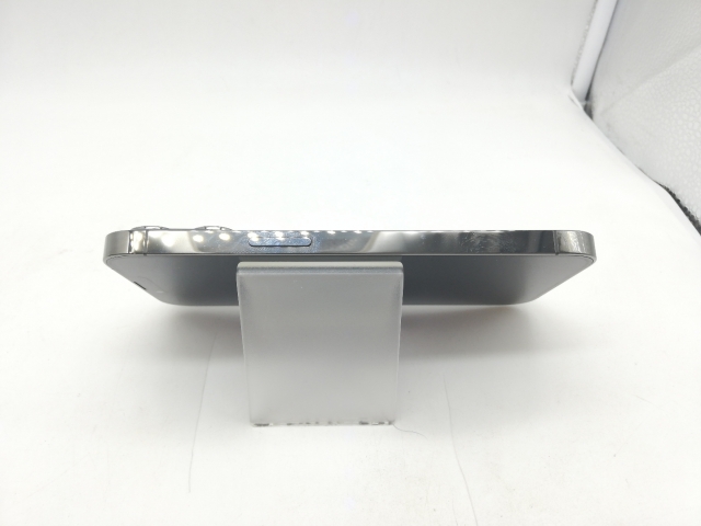 【中古】Apple au 【SIMフリー】 iPhone 13 Pro 128GB グラファイト MLUE3J/A【秋葉本店】保証期間１ヶ月【ランクB】_3