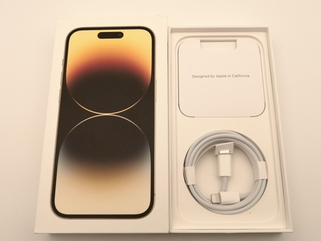 Apple iPhone 14 Pro ゴールド本体　256GB SIMフリー iPhone 14 Pro 256GB - ゴールド（SIMフリー）[整備済製品