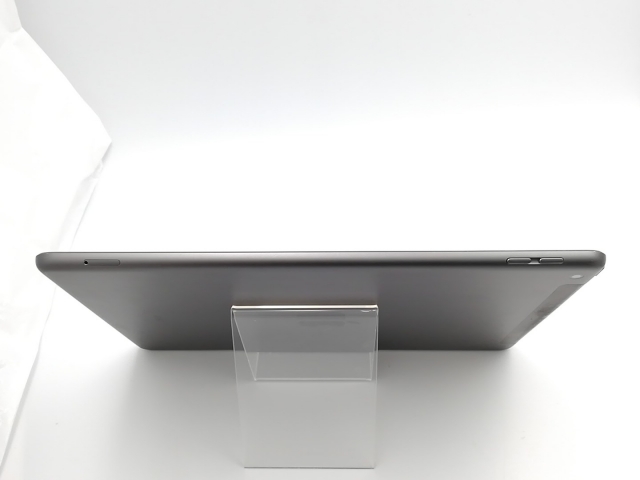 中古】Apple SoftBank 【SIMロック解除済み】 iPad（第8世代/2020