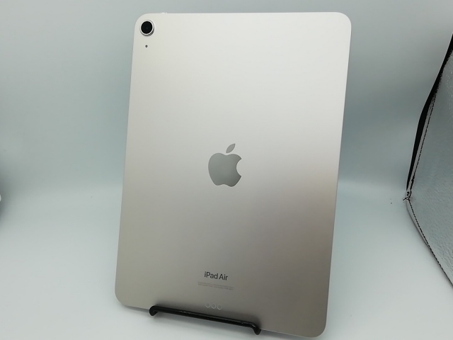 【中古】Apple 【Wi-Fi】 11インチ iPad Air（M2/2024） 256GB スターライト MUWJ3J/A【秋葉本店】保証期間１ヶ月【ランクA】