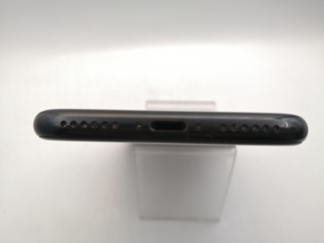 【中古】Apple 国内版 【SIMフリー】 iPhone SE（第2世代） 64GB ブラック MX9R2J/A【秋葉本店】保証期間１ヶ月【ランクC】_4