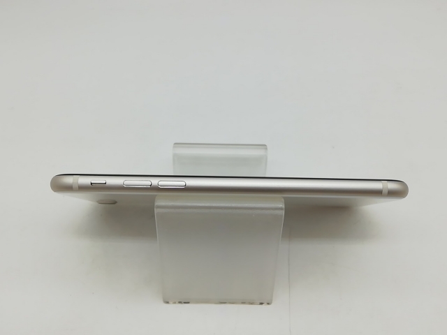 【中古】Apple 国内版 【SIMフリー】 iPhone SE（第3世代） 128GB スターライト MMYG3J/A【秋葉本店】保証期間１ヶ月【ランクB】_3