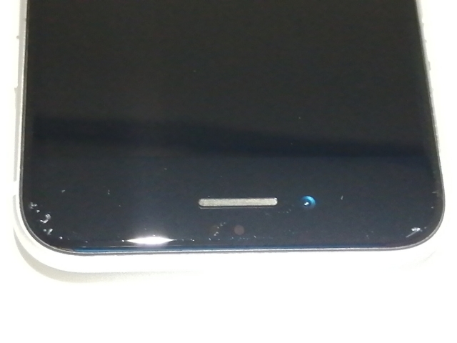 【中古】Apple SoftBank 【SIMロック解除済み】 iPhone SE（第2世代） 64GB ホワイト MHGQ3J/A（後期型番）【大須2】保証期間１ヶ月【ランクB】