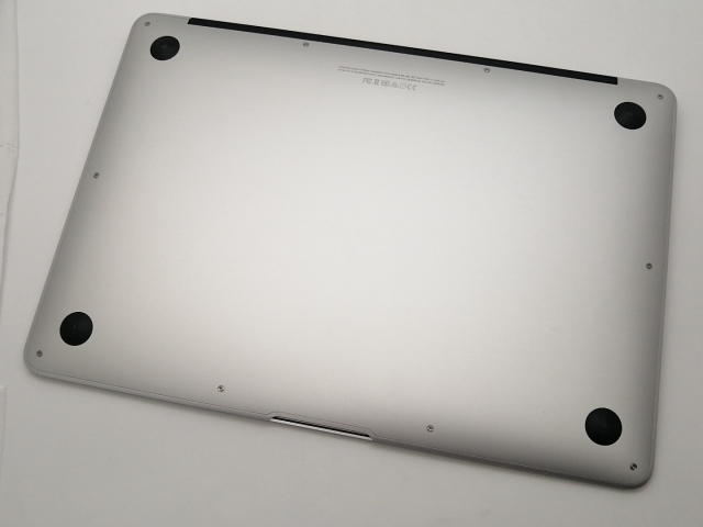 中古】Apple MacBook Air 13インチ CTO (Early 2015/2016) Core i5(1.6 