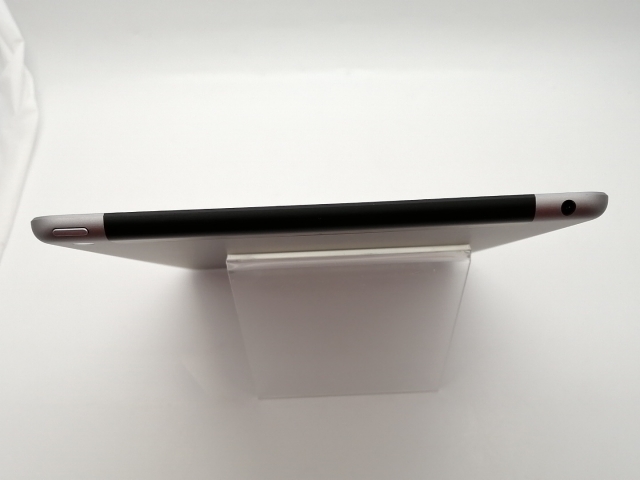 【中古】Apple 国内版 【SIMフリー】 iPad（第5世代/2017） 32GB スペースグレイ MP1J2J/A【大須2】保証期間１ヶ月【ランクB】_2