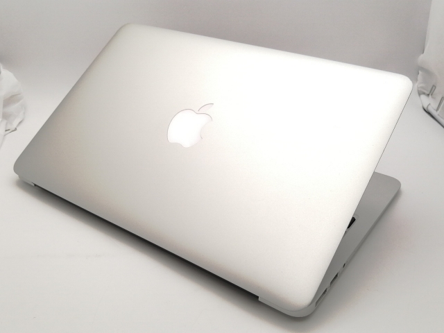 【中古】Apple Macbook Air Intel Core i5 UsedPC / 【中古】APPLE MACBOOK Air / Corei5 4260U 1.4GHz / ﾒﾓﾘｰ8GB