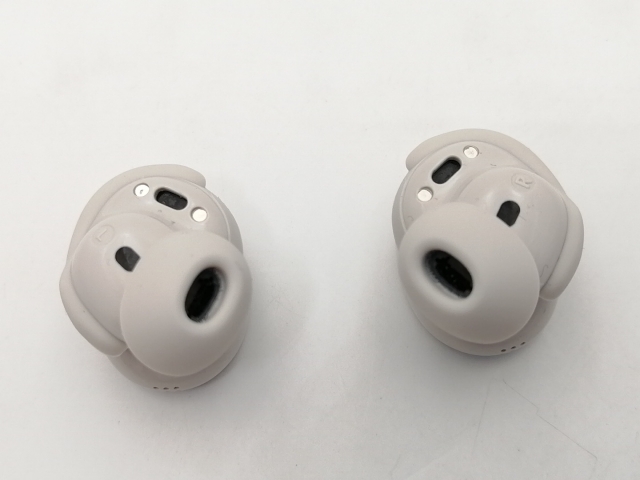 【中古】BOSE QuietComfort Earbuds 第2世代 [ホワイトスモーク]【大須2】保証期間１ヶ月【ランクA】_1