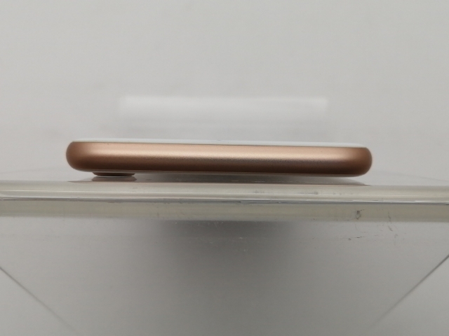 【中古】Apple docomo 【SIMロック解除済み】 iPhone 8 64GB ゴールド MQ7A2J/A【大須2】保証期間１ヶ月【ランクC】_2
