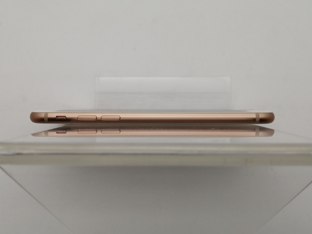 【中古】Apple docomo 【SIMロック解除済み】 iPhone 8 64GB ゴールド MQ7A2J/A【大須2】保証期間１ヶ月【ランクC】_5