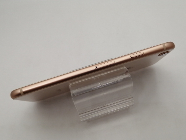 【中古】Apple SoftBank 【SIMロック解除済み】 iPhone 8 64GB ゴールド MQ7A2J/A【大須2】保証期間１ヶ月【ランクB】_5