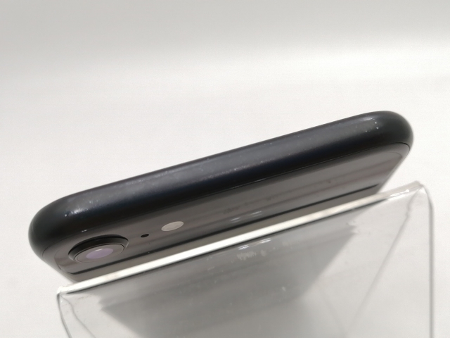 【中古】Apple docomo 【SIMロック解除済み】 iPhone SE（第2世代） 64GB ブラック MHGP3J/A（後期型番）【大須2】保証期間１ヶ月【ランクC】_2