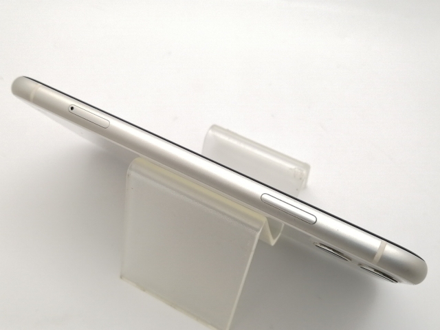 【中古】Apple au 【SIMロック解除済み】 iPhone 11 128GB ホワイト MWM22J/A【大須2】保証期間１ヶ月【ランクC】_5
