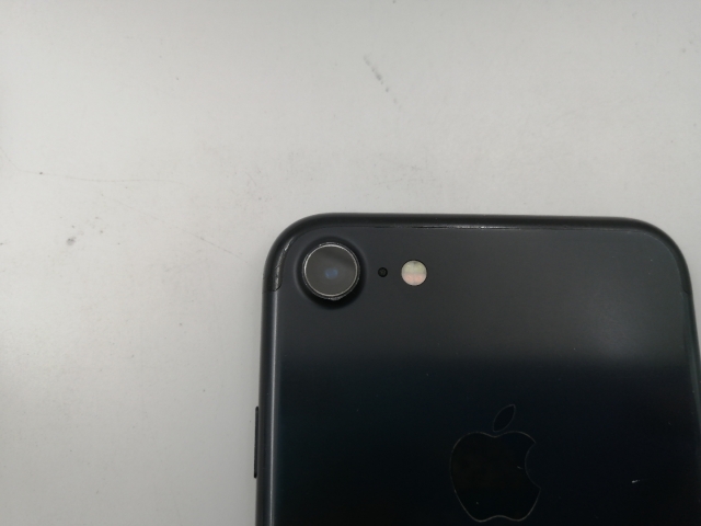 iPhone - iphone 7ブラック32GB未開封送料無料 ドコモsim解除済Apple Apple iPhone 7 32GBブラック ドコモ SIMロック解除済み - メルカリ