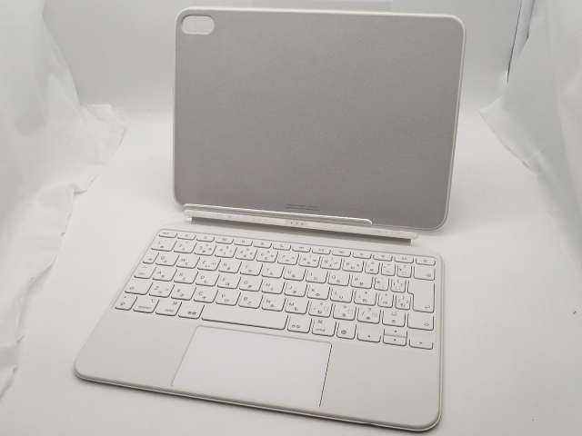 【中古】Apple Magic Keyboard Folio 日本語（JIS） iPad（A16/2025/第10世代）用 MQDP3J/A【大須2】保証期間１週間