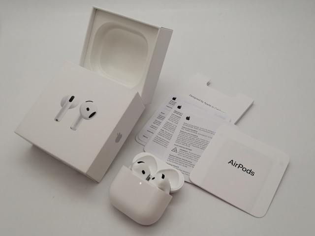 【中古】Apple AirPods 4 MXP63J/A【大須2】保証期間１ヶ月_9