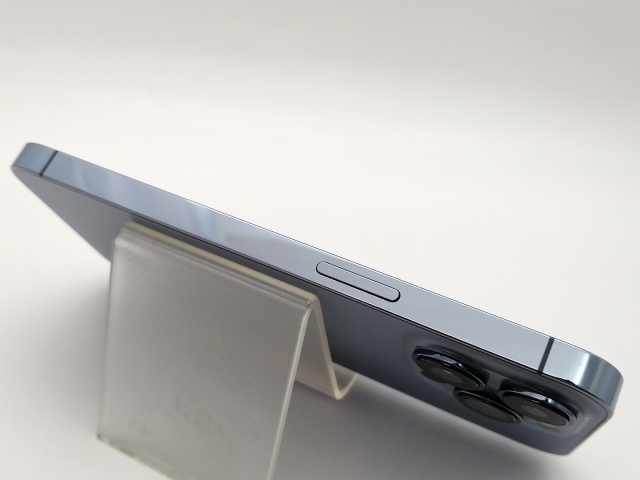 【中古】Apple SoftBank 【SIMフリー】 iPhone 13 Pro 128GB シエラブルー MLUK3J/A【大須2】保証期間１ヶ月【ランクA】_5