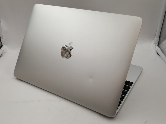 中古】Apple MacBook 12インチ CoreM3:1.2GHz 256GB シルバー