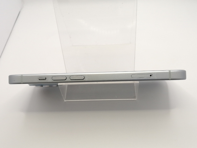 【中古】Apple docomo 【SIMフリー】 iPhone 15 128GB ブルー MTML3J/A【大須2】保証期間１ヶ月【ランクB】