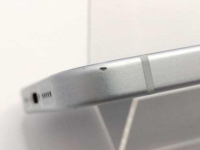 【中古】Apple docomo 【SIMフリー】 iPhone 15 128GB ブルー MTML3J/A【大須2】保証期間１ヶ月【ランクB】