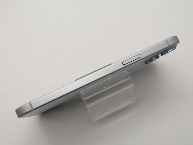 【中古】Apple 国内版 【SIMフリー】 iPhone 15 Plus 128GB ブルー MU0D3J/A【OSU301】保証期間１ヶ月【ランクA】_4
