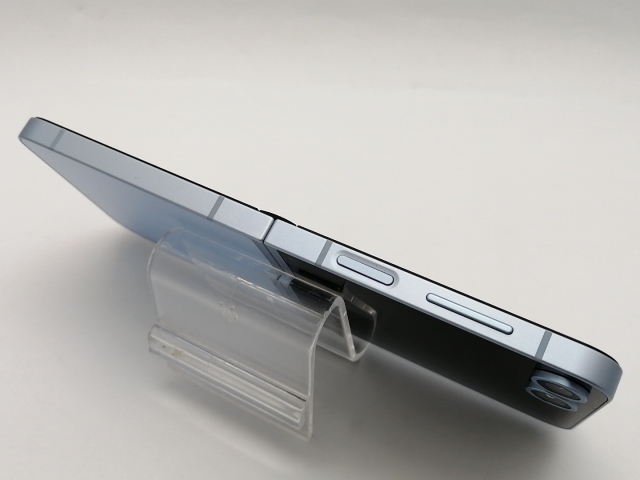 【中古】SAMSUNG docomo 【SIMフリー】 Galaxy Z Flip6 ブルー 12GB 256GB SC-54E【大須2】保証期間１ヶ月【ランクB】