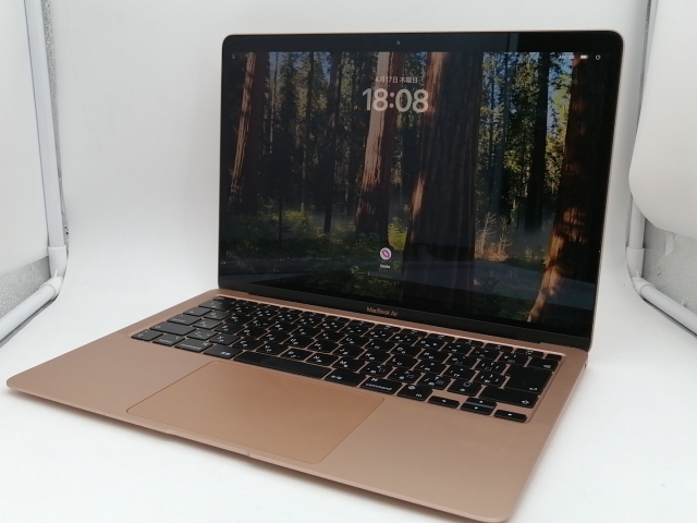 Apple MacBook Air 13インチ M1(CPU:8C/GPU:7C) 8GB/256GB