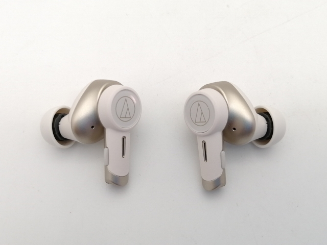 【中古】audio-technica ATH-TWX9MK2 WH [ホワイト]【なんば】保証期間１ヶ月【ランクA】