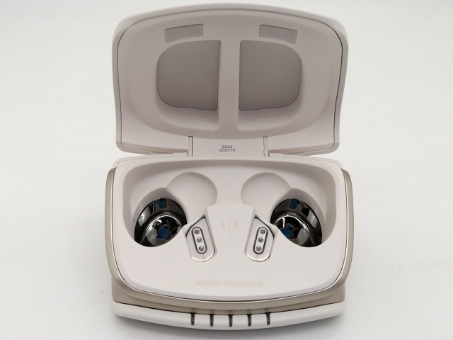 【中古】audio-technica ATH-TWX9MK2 WH [ホワイト]【なんば】保証期間１ヶ月【ランクA】_4