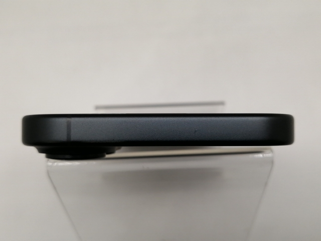 中古】Apple 国内版 【SIMフリー】 iPhone 16 128GB ブラック MYDQ3J/A 